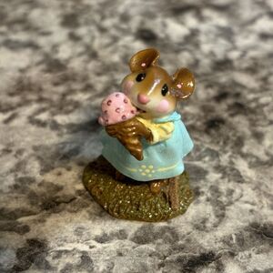 SPECIAL Wee Forest Folk Yummy! with Pink Icecream WFF M-277 RETIRED